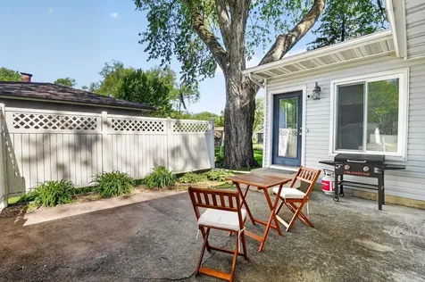 318 Westbourne Road Waterloo IA 50701
