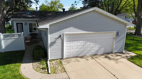 318 Westbourne Road Waterloo IA 50701