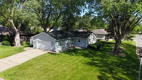 318 Westbourne Road Waterloo IA 50701