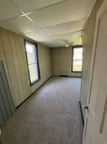 204 S Madison Street Hazleton IA 50641