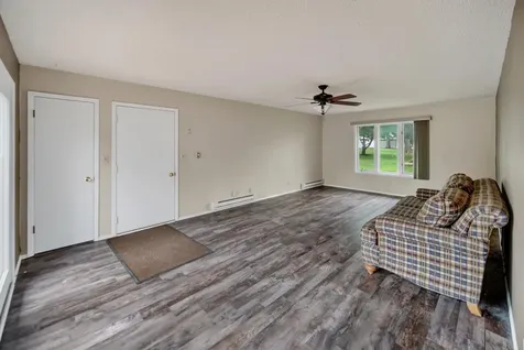 1509 Cantebury Circle Grundy Center IA 50638