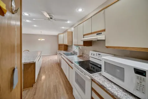 1509 Cantebury Circle Grundy Center IA 50638