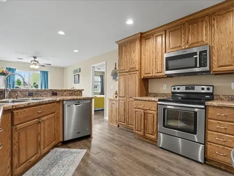 713 Spruce Drive Independence IA 50644