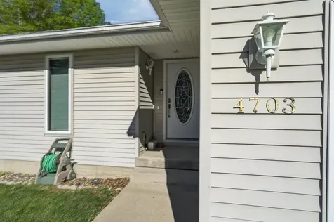 4703 Pizarro Court Cedar Falls IA 50613