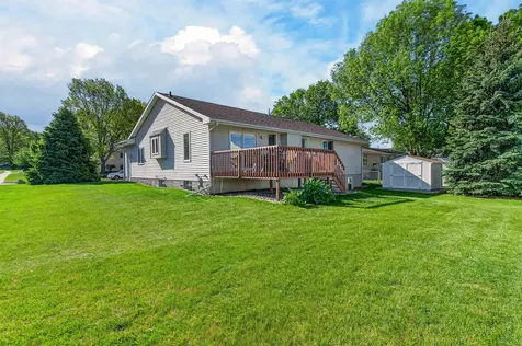 4703 Pizarro Court Cedar Falls IA 50613