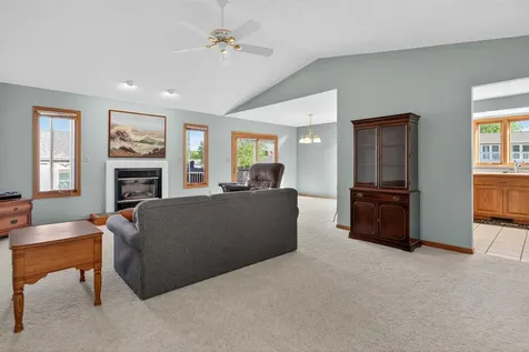 4703 Pizarro Court Cedar Falls IA 50613