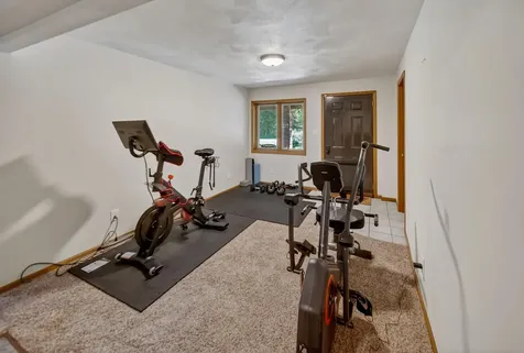 7137 Soppe Farms Road Waterloo IA 50702
