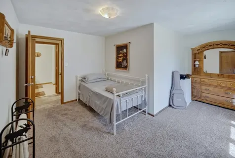 7137 Soppe Farms Road Waterloo IA 50702