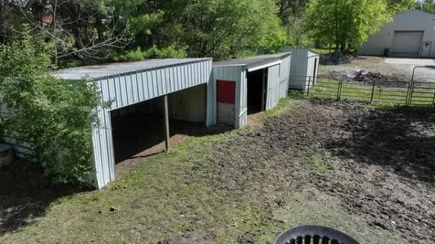 7137 Soppe Farms Road Waterloo IA 50702
