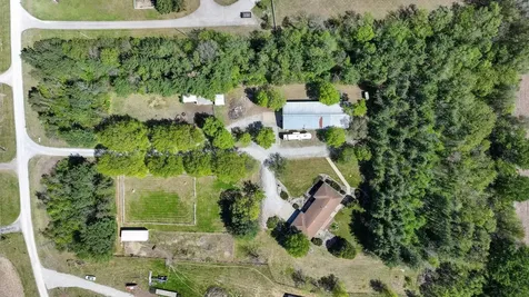 7137 Soppe Farms Road Waterloo IA 50702