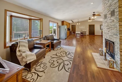 7137 Soppe Farms Road Waterloo IA 50702
