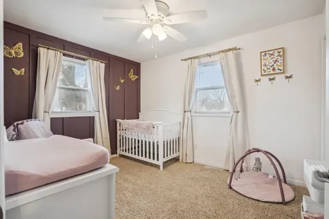 1304 N 5th Street Manchester IA 52057