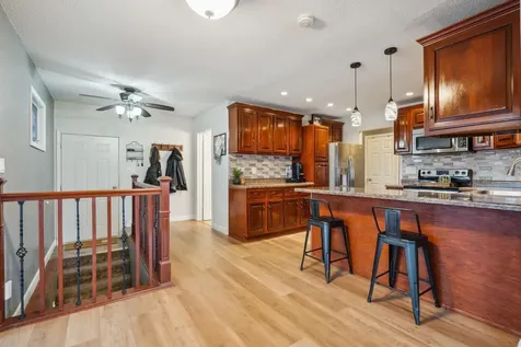 1304 N 5th Street Manchester IA 52057