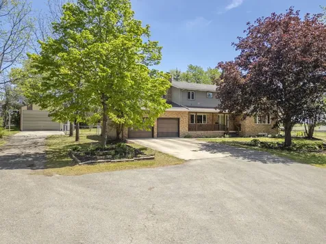 1011 W 1st Street Sumner IA 50674
