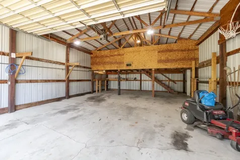 1011 W 1st Street Sumner IA 50674
