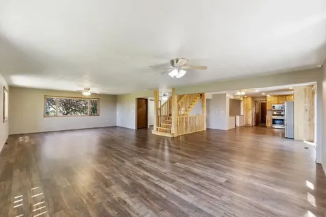 1011 W 1st Street Sumner IA 50674