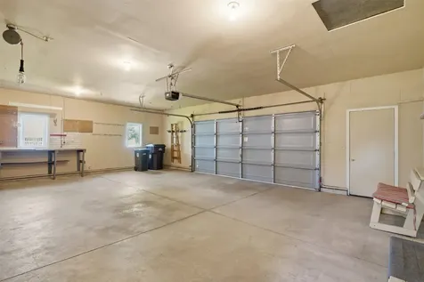 1926 Crescent Drive Cedar Falls IA 50613
