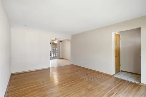 1926 Crescent Drive Cedar Falls IA 50613