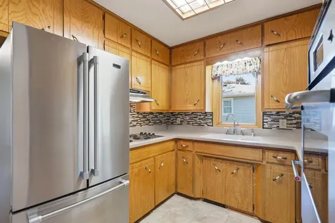 1926 Crescent Drive Cedar Falls IA 50613