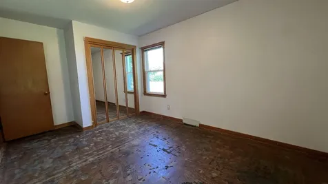 306 S Locust Avenue New Hampton IA 50659