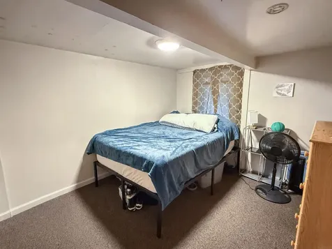 920 W 2nd Street Cedar Falls IA 50613