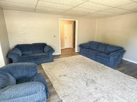 920 W 2nd Street Cedar Falls IA 50613