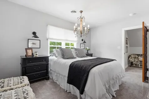 308 NW 4th Avenue Independence IA 50644