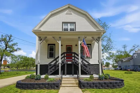 308 NW 4th Avenue Independence IA 50644