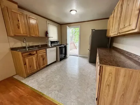 2222 Walnut Street Cedar Falls IA 50613