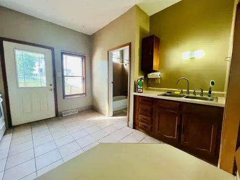 2222 Walnut Street Cedar Falls IA 50613
