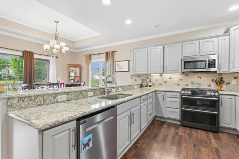 2709 Falcon Lane Cedar Falls IA 50613