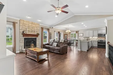 2709 Falcon Lane Cedar Falls IA 50613