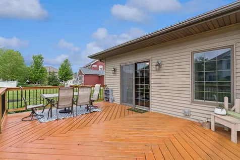 2709 Falcon Lane Cedar Falls IA 50613