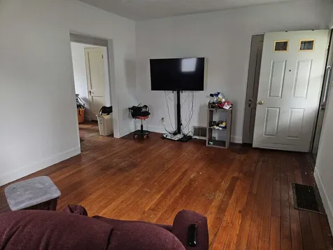 513 6th Avenue Charles City IA 50616