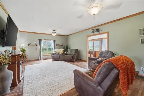 32195 234th Street Eldora IA 50627