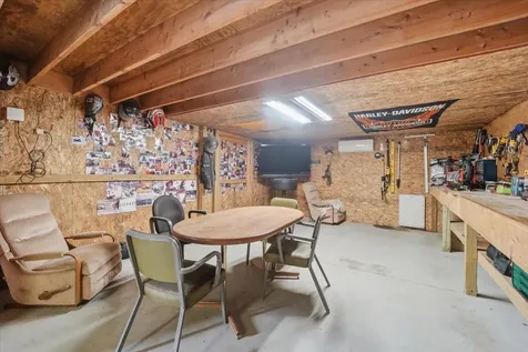 32195 234th Street Eldora IA 50627