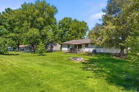 1912 Four Winds Drive Cedar Falls IA 50613
