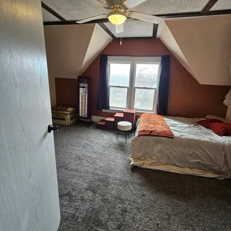 319 2nd Street NW Street Oelwein IA 50662