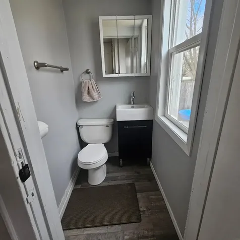 319 2nd Street NW Street Oelwein IA 50662