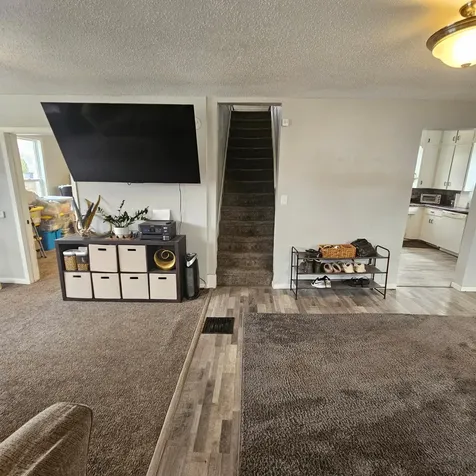 319 2nd Street NW Street Oelwein IA 50662