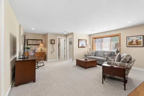 4116 Maryhill Drive Cedar Falls IA 50613