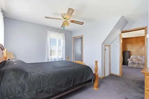 2082 Jamestown Avenue Independence IA 50644