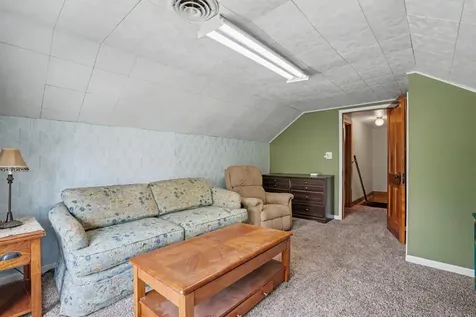 704 2nd Avenue SE Dyersville IA 52040