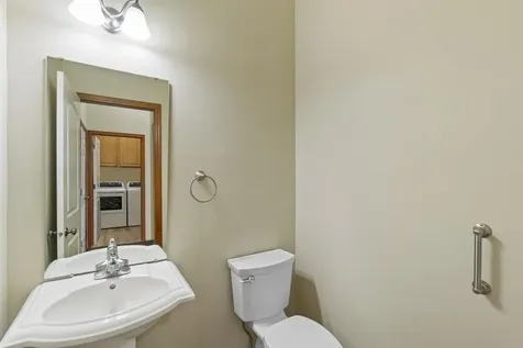 1502 Quail Ridge Road Cedar Falls IA 50613