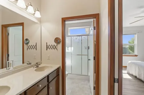 1502 Quail Ridge Road Cedar Falls IA 50613