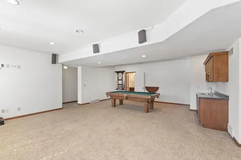 1502 Quail Ridge Road Cedar Falls IA 50613