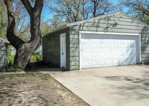 1919 Cypress Avenue Cedar Falls IA 50613