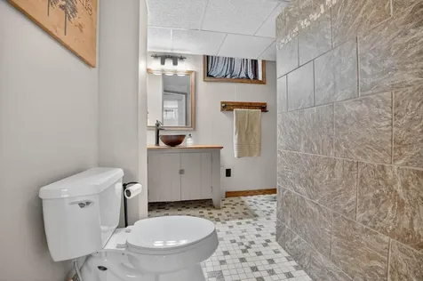 6205 Kimball Avenue Waterloo IA 50701