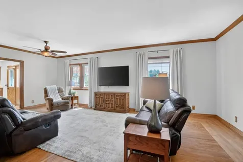 6205 Kimball Avenue Waterloo IA 50701