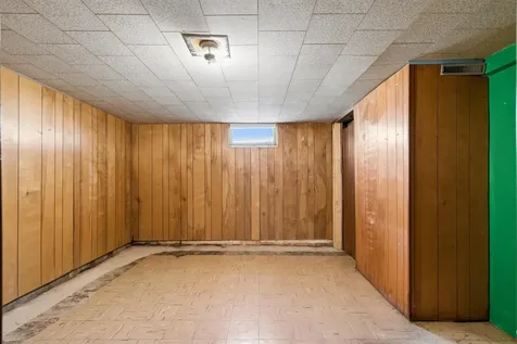 338 E Plum Street West Union IA 52175